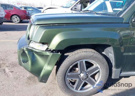 2009 Jeep Patriot Sport from USA, damaged, VIN 1J4FF28B79D171869